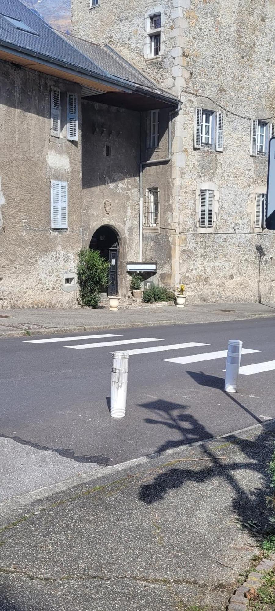 Maison De Sisi Ugine Exterior photo